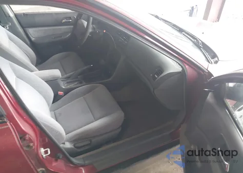 1995 Honda Accord Dx z USA, uszkodzony, nr VIN 1HGCD562XSA153037